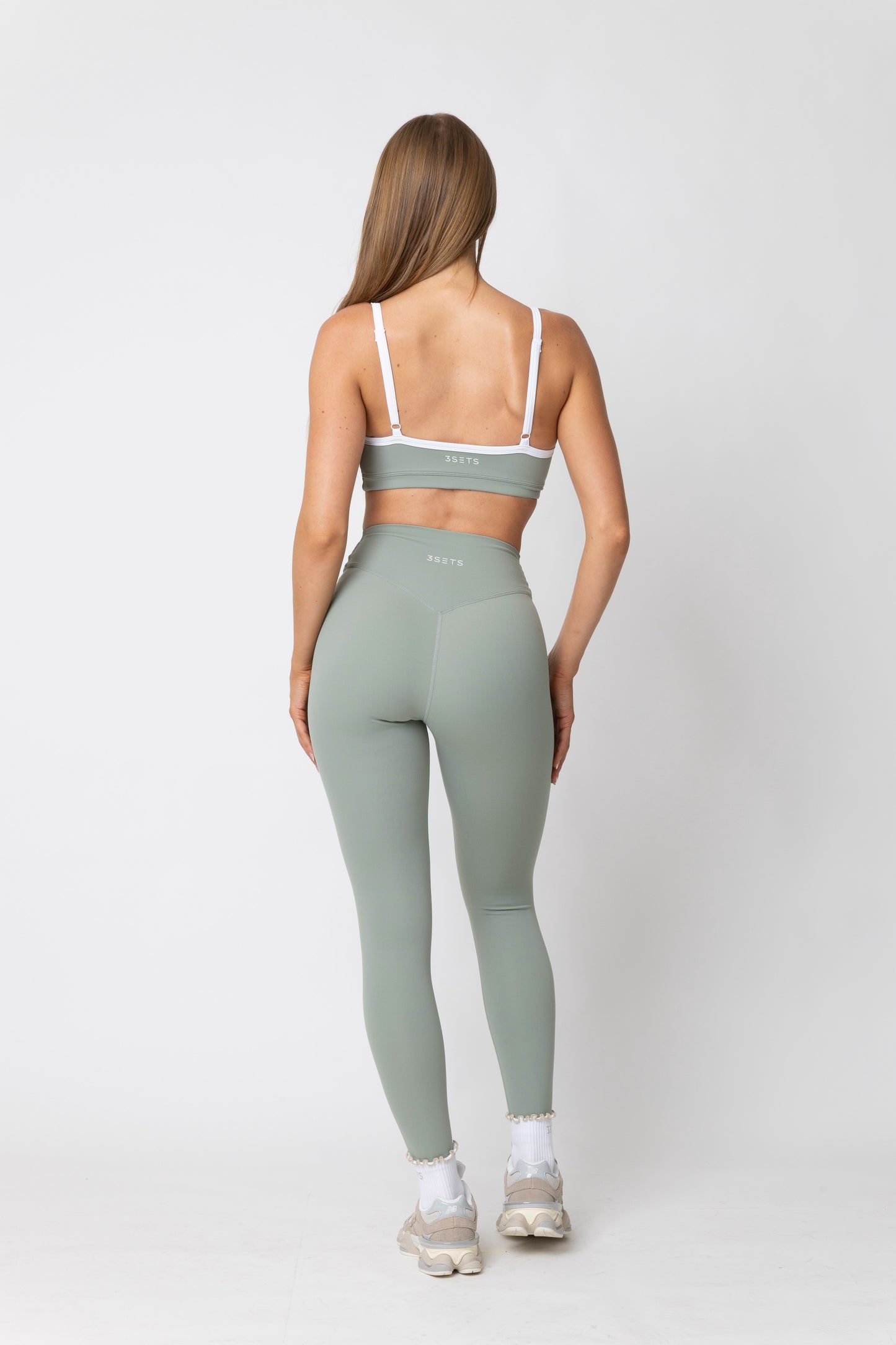 SOFT FLOW - SIGNATURE LEGGINGS MATCHA CLOUD