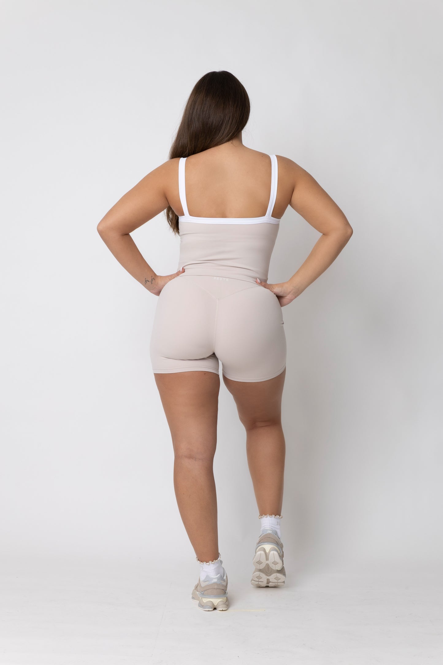 SOFT FLOW - CONTRAST TANK | COCONUT CREAM