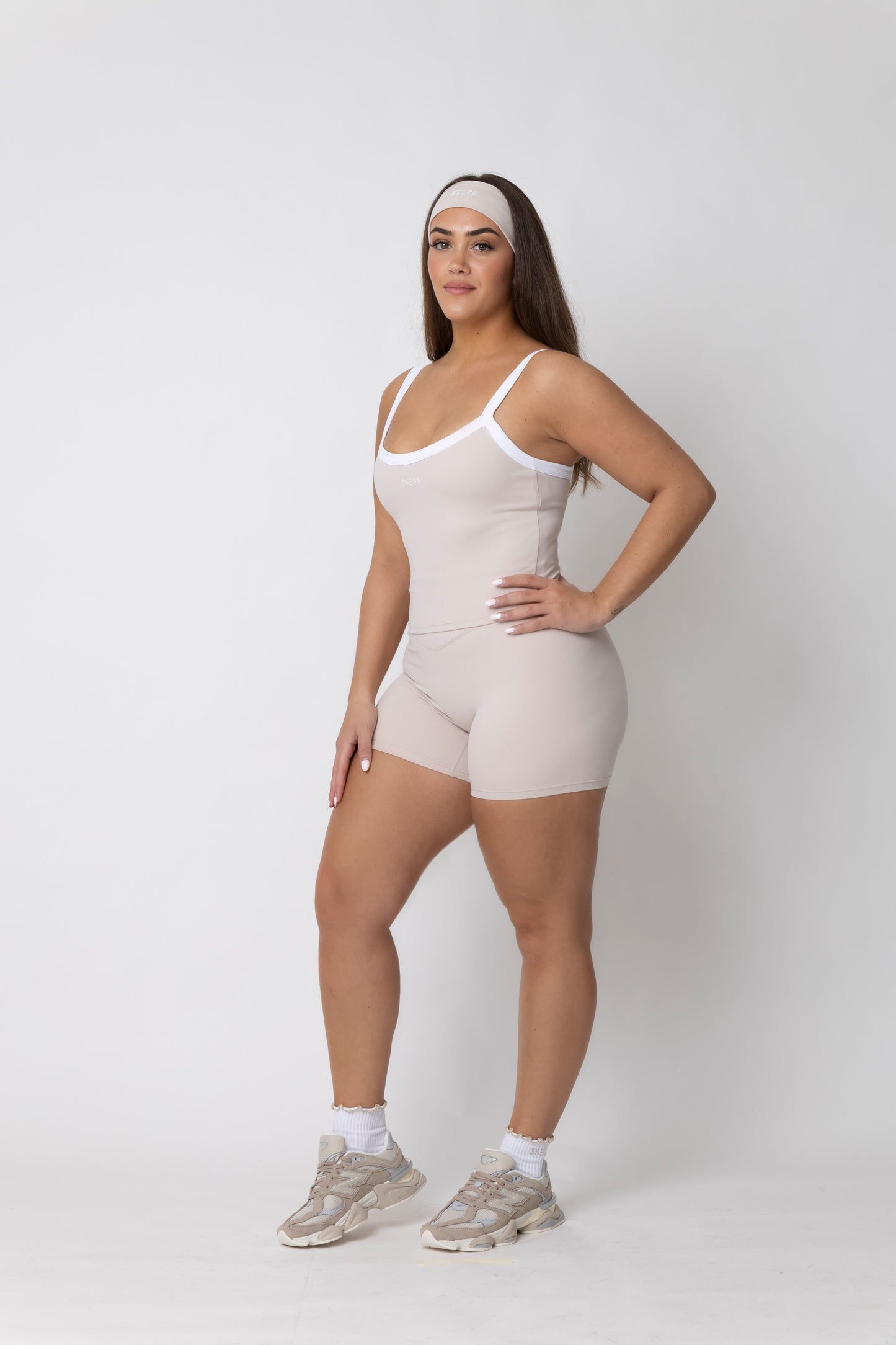 SOFT FLOW - CONTRAST TANK | COCONUT CREAM