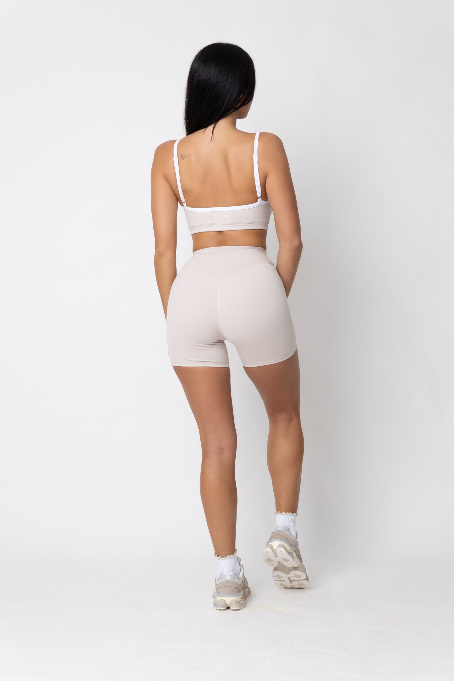 SOFT FLOW - CONTRAST MINI V-BRA | COCONUT CREAM